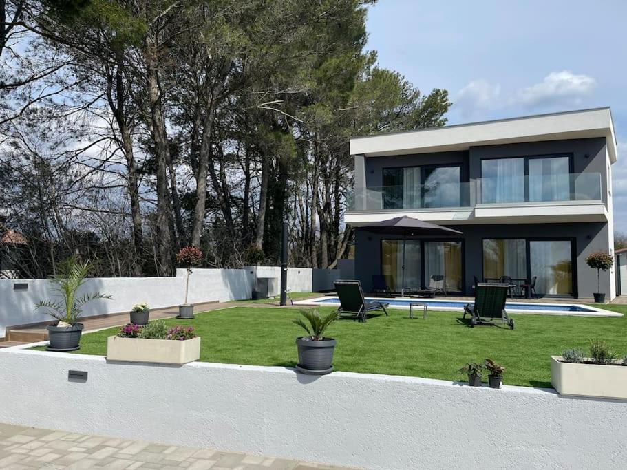 Juršići Villa Sara מראה חיצוני תמונה